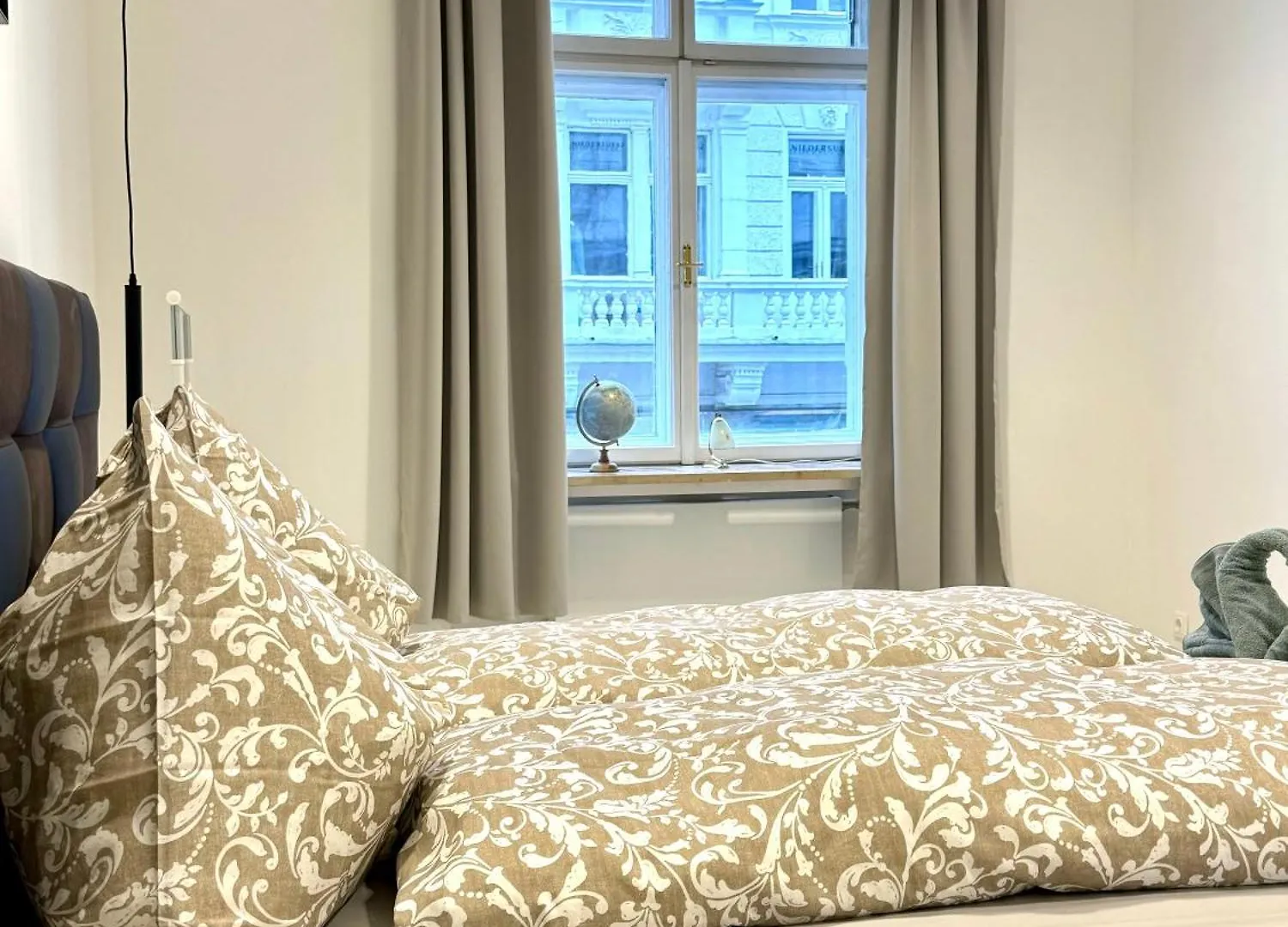 Opera Apartment 149 M2 Vienna Austria