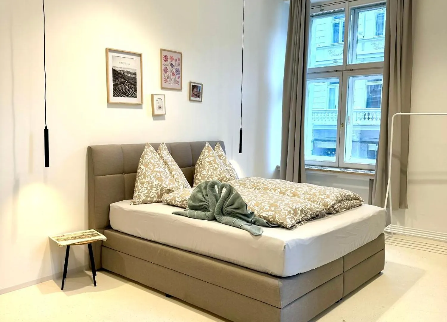 וינה Opera Apartment 149 M2